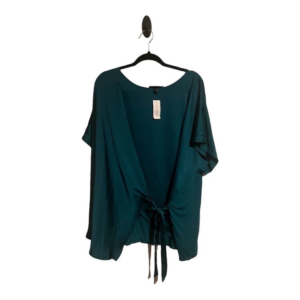 Lane Bryant Beautiful Tye Soft NWT Women’s 22-24 . Dressy Casual Sexy Summer.